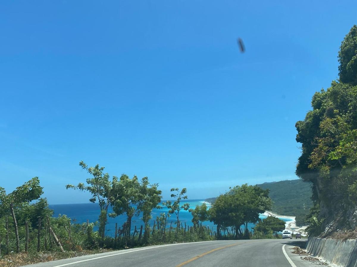 Beachfront Apartment, Quiet 4 Beds, 1 Bath, Ac, Wi-Fi, Hot Water, In Paraiso Near Los Patos Esterno foto