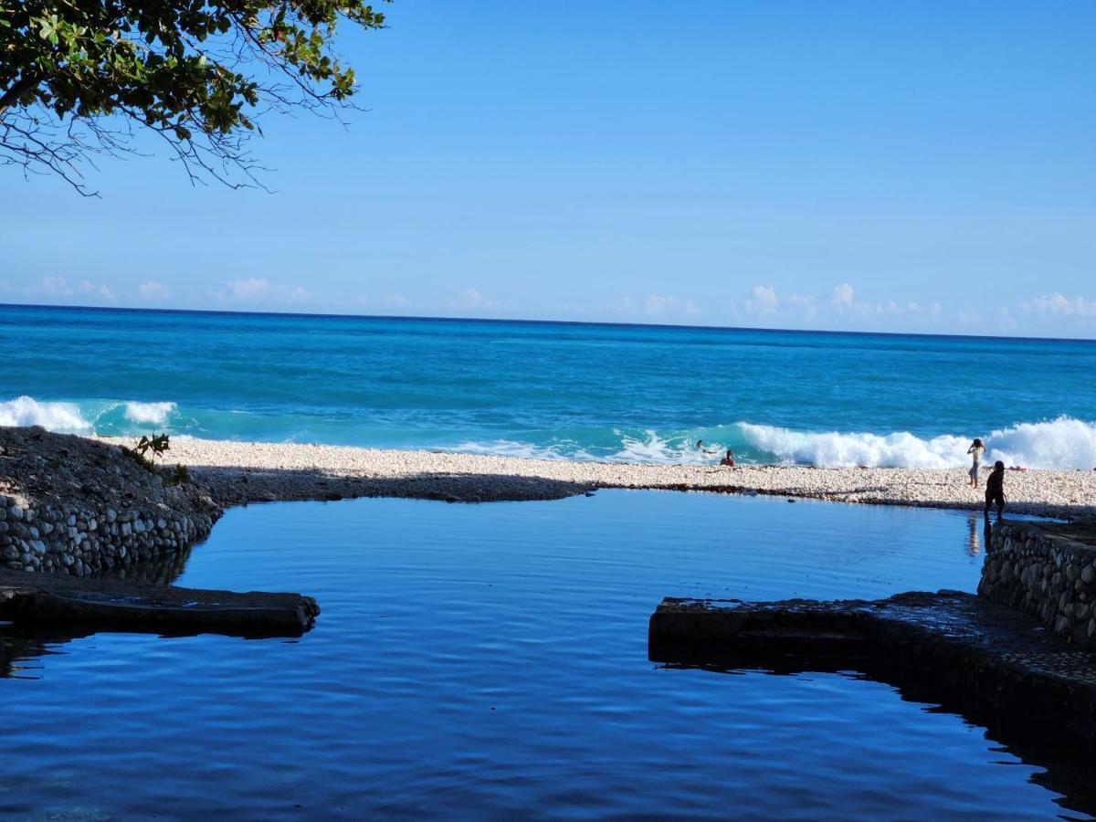 Beachfront Apartment, Quiet 4 Beds, 1 Bath, Ac, Wi-Fi, Hot Water, In Paraiso Near Los Patos Esterno foto