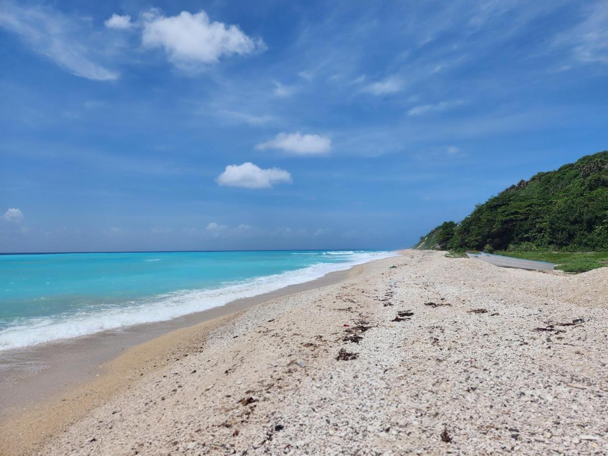 Beachfront Apartment, Quiet 4 Beds, 1 Bath, Ac, Wi-Fi, Hot Water, In Paraiso Near Los Patos Esterno foto